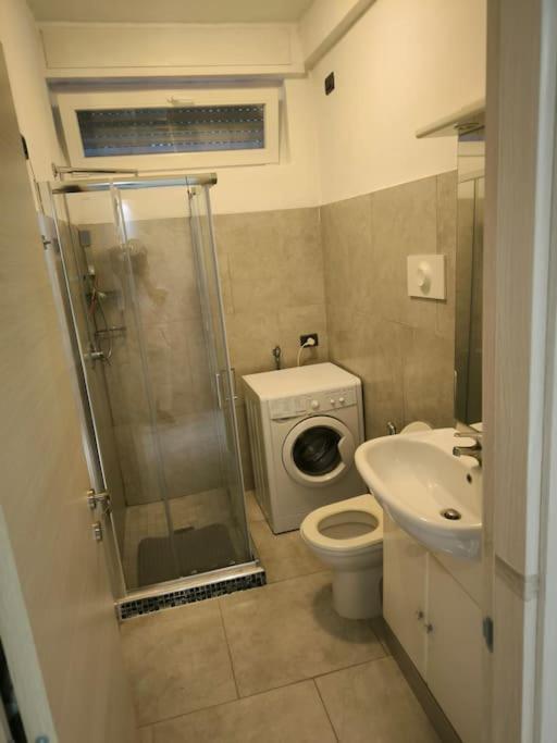Ferienwohnung Chez Elisa Zona Sobborghi Monza Brianza , Italia Exterior foto